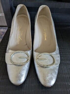 Roger Vivier Silver Leather Shoes Vintage Mod Heels